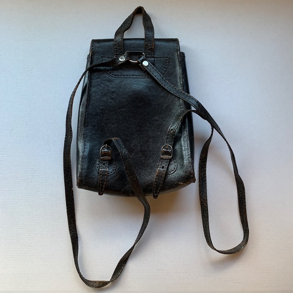 Vintage Unbranded Hardshell Leather Mini Backpack in Black - Picture 2 of 9